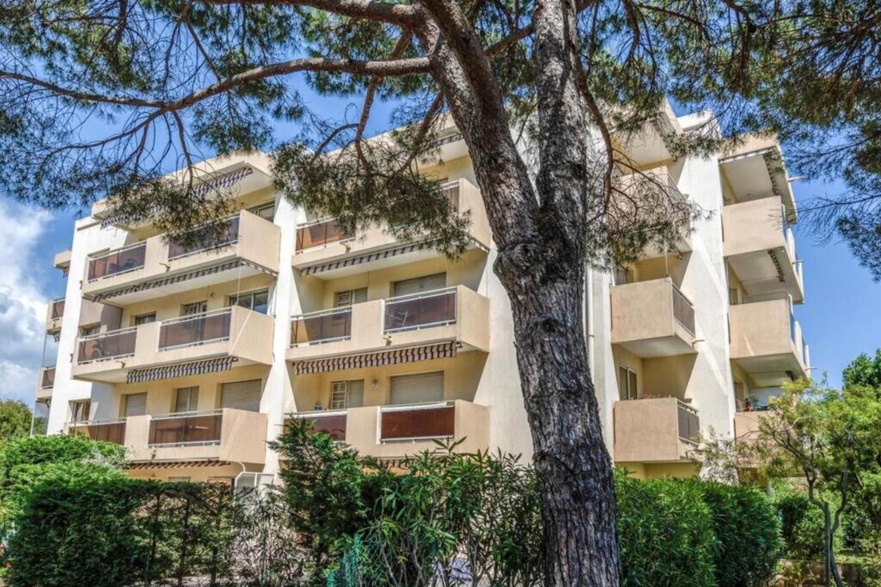 Chic Appart Du Port Fréjus Dış mekan fotoğraf